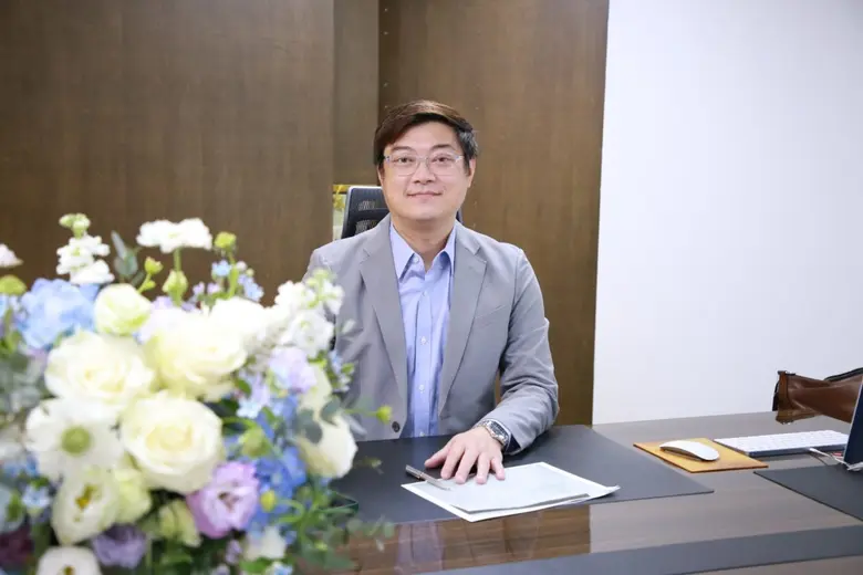 นายสุวัชชัย วงษ์เจริญสิน ประธานกรรมการ บร...