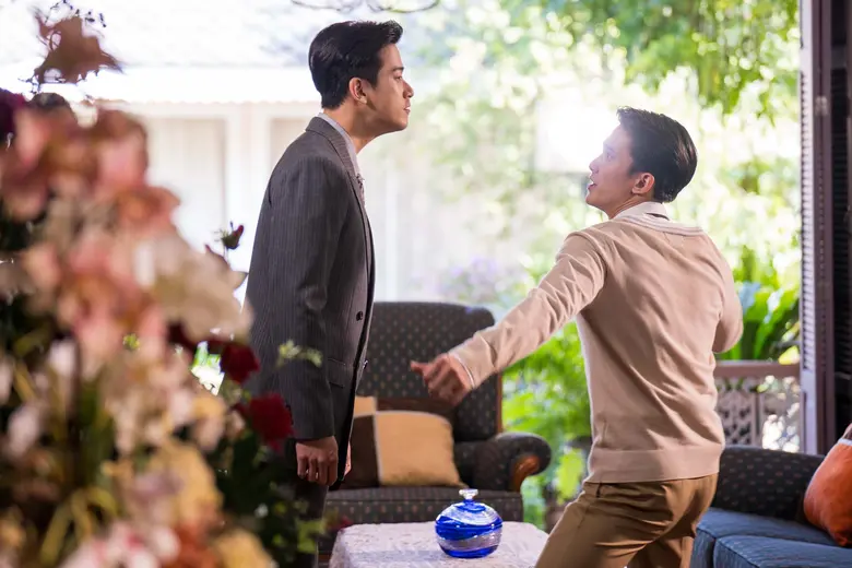 ทำเอาทีมงานลุ้นไปตาม ๆ กัน สำหรับฉากเบื้อ...