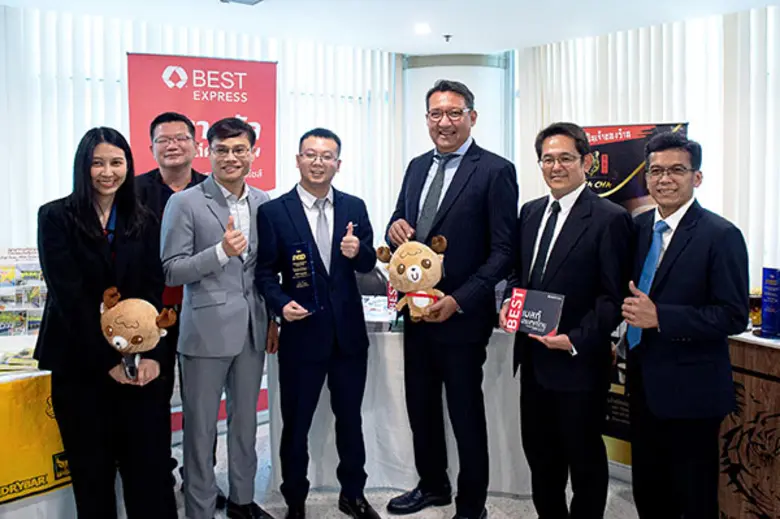 คุณหวังจึเฉิน (Mr. Wang Zichen) ผู้จัดการ...