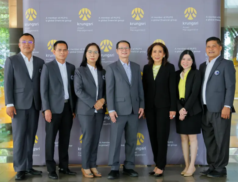 คุณอภิวัฒน์ บัญชาจารุรัตน์ รองประธานคณะกร...