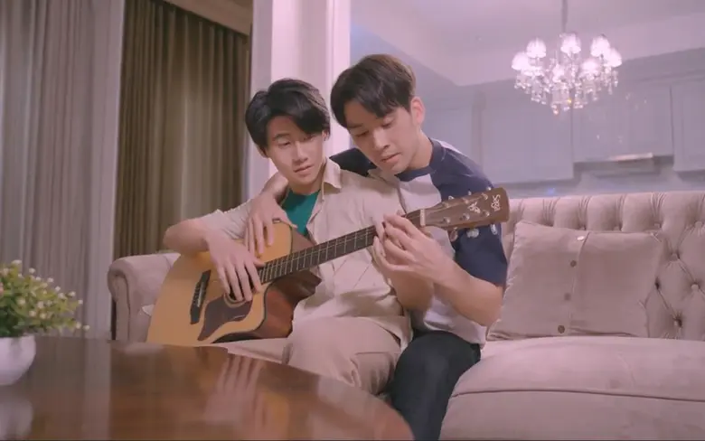 ไดโน (เปปเปอร์ พงศ์ภัทร์ อุณหพิพัฒพงศ์) โ...