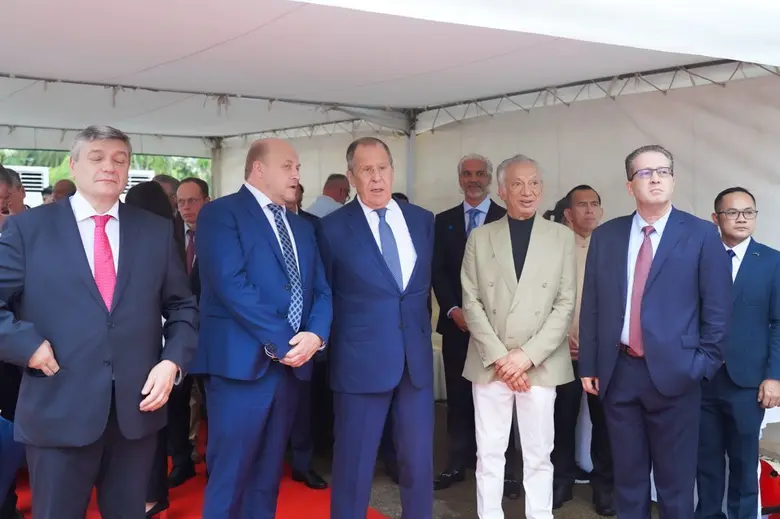 นายเซอร์เกย์ ลาฟรอฟ รัฐมนตรีว่าการกระทรวง...