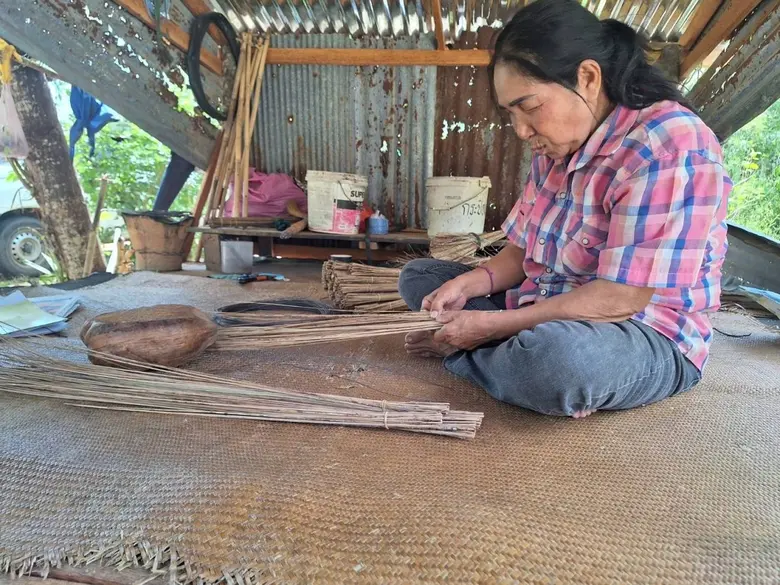 PPPGC ร่วมสนับสนุน "ไม้กวาดทางมะพร้าว" ช่...