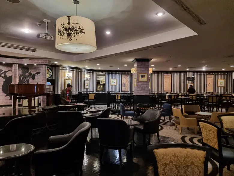 เซ็นทารา แกรนด์ ลาดพร้าว เปิดตัว " Brew C...