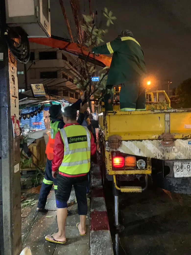 นายโครงการ เจียมจีรกุล ผู้อำนวยการเขตวังท...