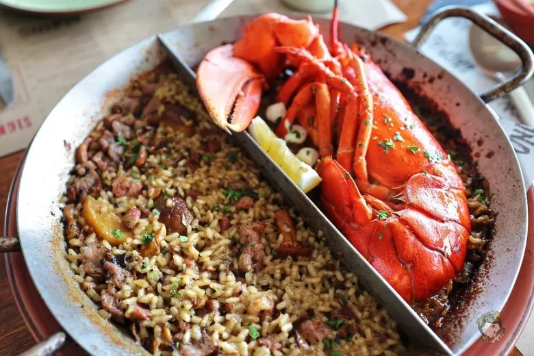 ชวนชิม "ปาเอญ่า" ข้าวผัดสเปน แสนอร่อย