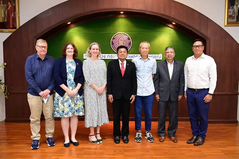 บริษัท เจริญโภคภัณฑ์อาหาร จำกัด (มหาชน) ห...