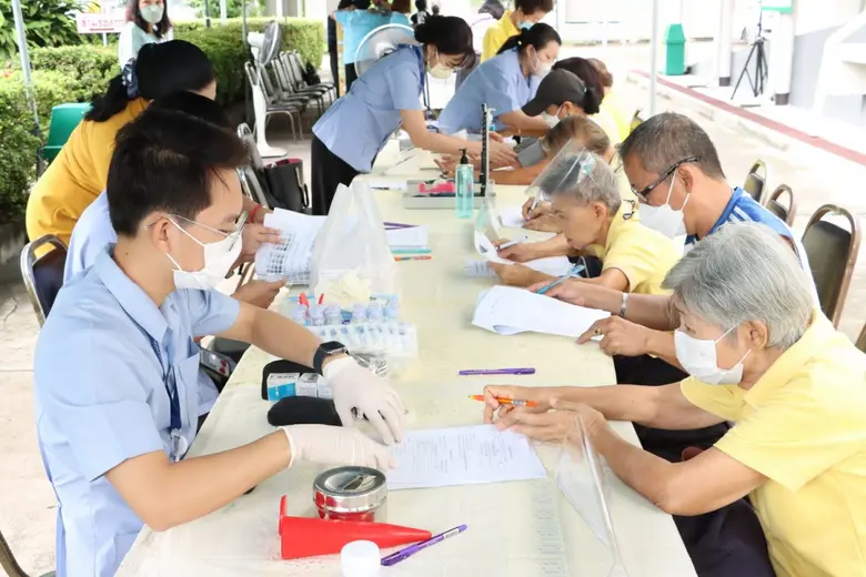 พยาบาลมหิดล จัดบริการตรวจสุขภาพประชาชนฟรี