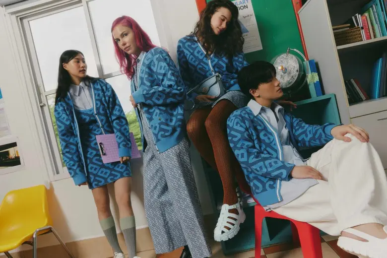 Jelly Bunny (เจลลี บันนี) แบรนด์แฟชั่นที่...