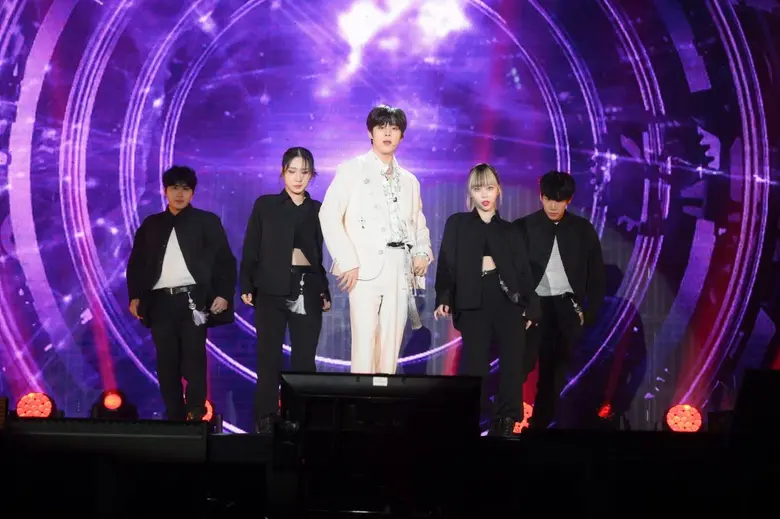 มอบความสุขให้นีอาไทยแบบสุดพิเศษ เมื่อ คิม...