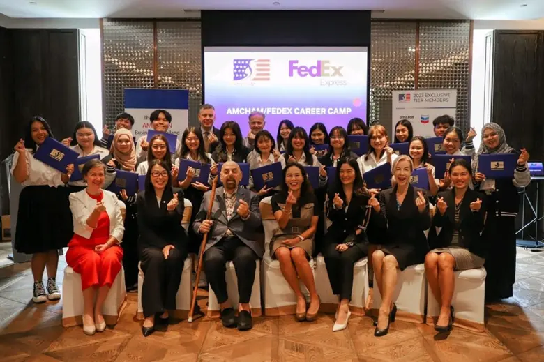 เฟดเอ็กซ์ เอ็กซ์เพรส (FedEx Express) บริษ...