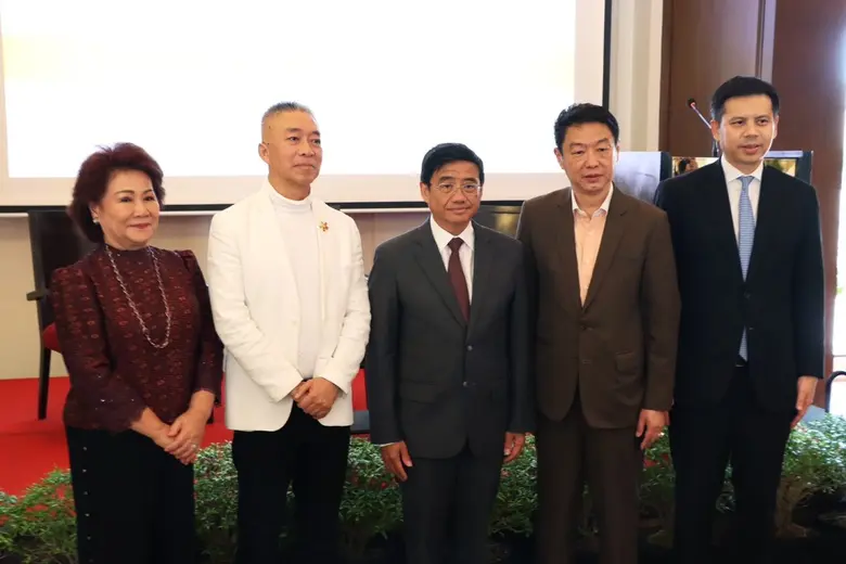 LEO ผู้ให้บริการขนส่งโลจิสติกส์ครบวงจรชั้...