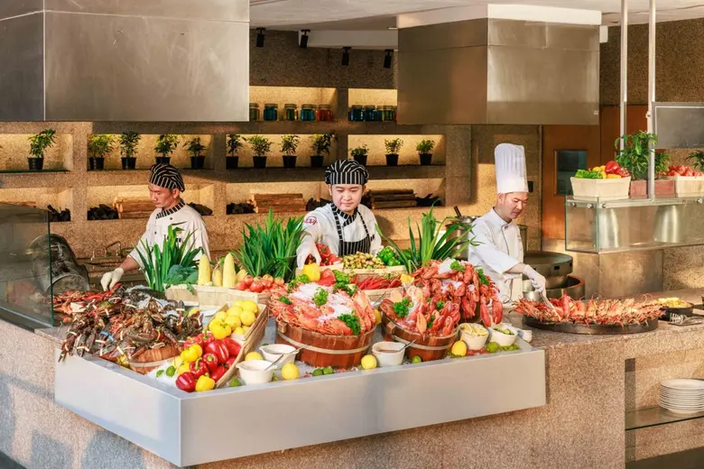 ฉลองช่วงเวลาพิเศษกับคุณแม่ในวันแม่แห่งชาติ ที่ โรงแรมแชงกรี-ลา กรุงเทพฯ