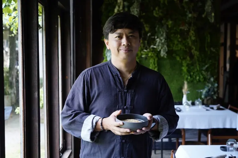 โรงแรมอนันตรา สามเหลี่ยมทองคำ แคมป์ช้าง แ...