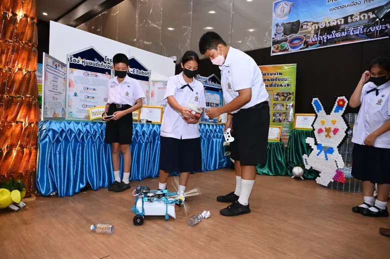 ปูทางโรงเรียนสอนเด็กคัดแยกขยะพลาสติกเพื่อรีไซเคิล ต้นทางสู่เมืองไร้ขยะ