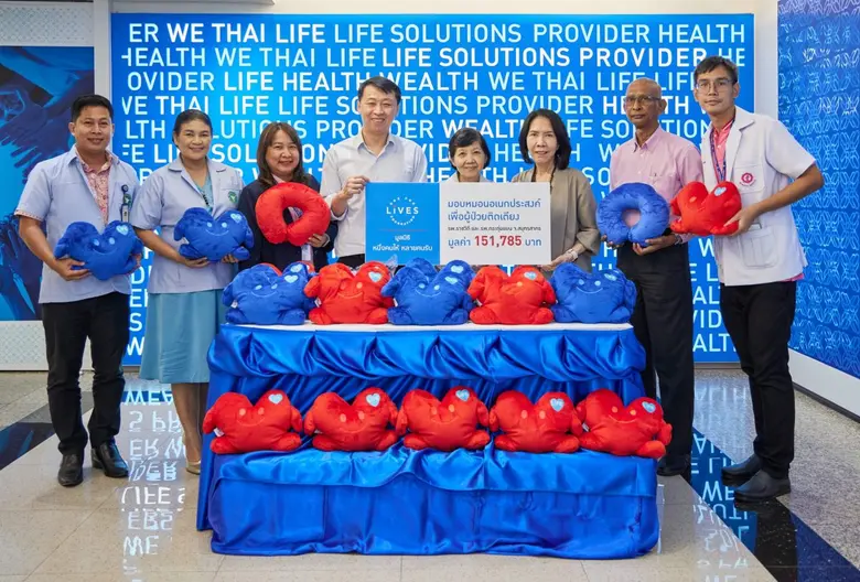 นางสาวภาสินี ปรีชาธนาพล กรรมการและเลขานุก...