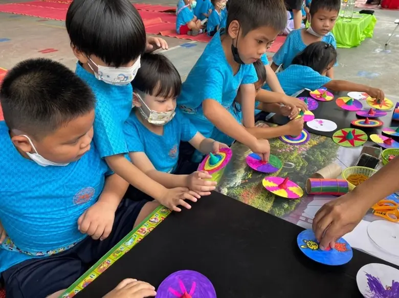 บี.กริม ร่วมส่งมอบคุณค่าแก่สังคม ผ่านโครงการบ้านนักวิทยาศาสตร์น้อย เดินหน้าส่งเสริมความรู้ด้าน STEM แก่นักเรียนกว่า 160,850 คน