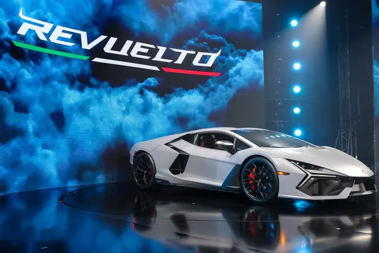 Bridgestone ร่วมกับ Lamborghini ในฐานะพันธมิตรร่วมพัฒนาด้านเทคนิคสำหรับยางสปอร์ตสมรรถนะสูง