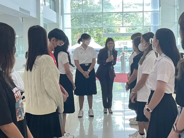 พัฒนาบุคลิกภาพ DEK IT SPU มุ่งสู่การเป็นผู้นำนักศึกษายุคใหม่
