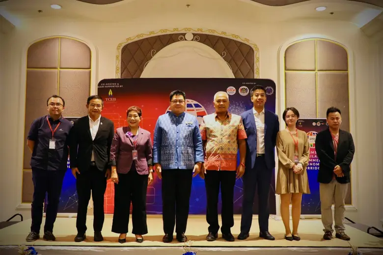 ปัจจุบันตลาด E-Commerce ของจีนเป็นตลาดที่...