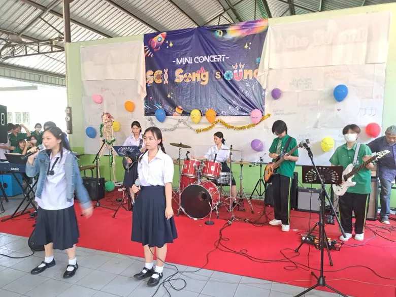 "John's band " วงดนตรีเด็กสตรีนนท์ เปิดตัวโชว์พลังเสียงครั้งแรกงานสัปดาห์วิทย์ ที่ รร. สตรีนนท์