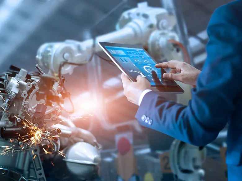 Collaborative robots: Tackling manufacturing's labor crunch woes