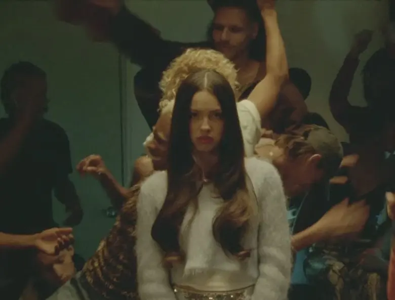 หลังจากที่ซูเปอร์สตาร์สาวแห่งยุค เจ้าของย...