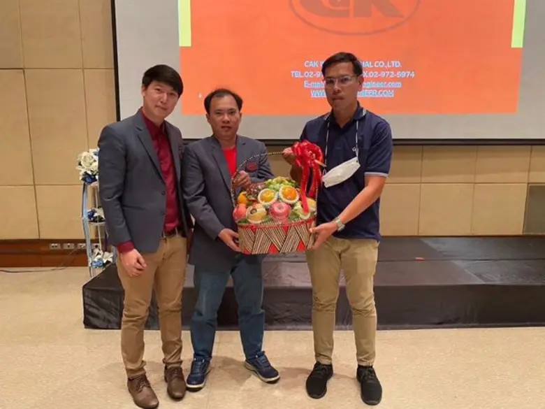 นายสรุตม์ สุขพรวรกุล วิศวกรขาย บริษัท ซีเ...