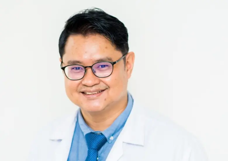 หุ่นยนต์ช่วยผ่าตัด หรือ Robotic surgery" ถือเป็นเทค...