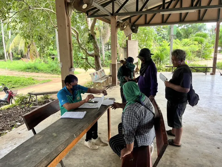 นางสาวธัญลักษณ์ นิ่มนุ้ย เกษตรอำเภอหนองหญ...