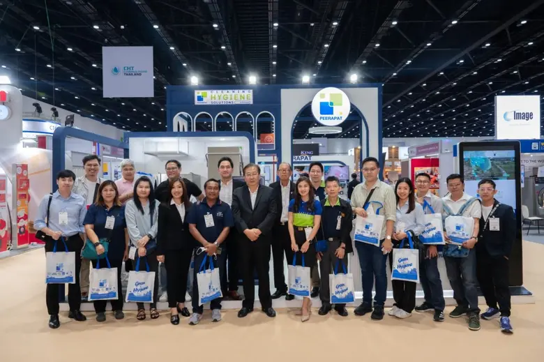 นายสืบพงศ์ เกตุนุติ ประธานบริษัท พร้อมด้ว...