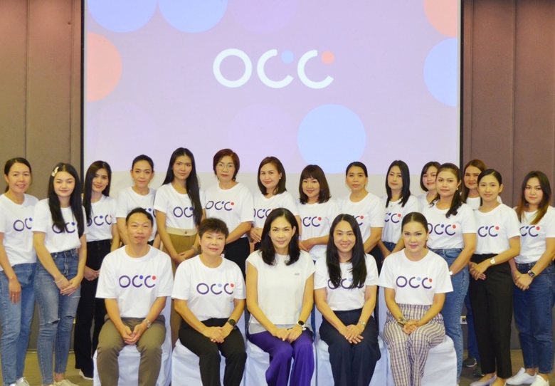 ธีรดา อำพันวงษ์ กรรมการผู้จัดการและประธาน...