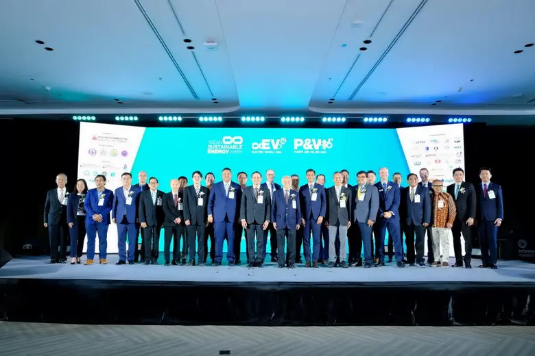 กระทรวงพลังงาน สมาคมยานยนต์ไฟฟ้า และ อินฟอร์มา มาร์เก็ตส์ เชื่อมไทยสู่เวทีระดับภูมิภาค