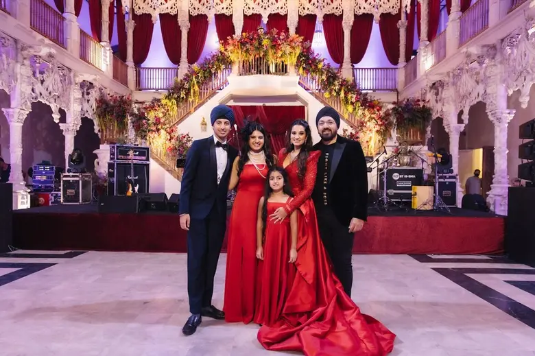 บริษัท สวัสดีช้อป จำกัด หรือ DeeMoney ฟิน...