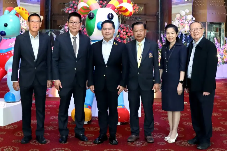 วราวุธ ศิลปอาชา รัฐมนตรีว่าการกระทรวงทรัพ...