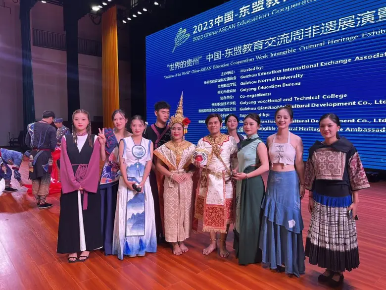 ม.หอการค้าไทย นำคณะนักศึกษาเผยแพร่วัฒนธรรมไทย สู่ประเทศจีน