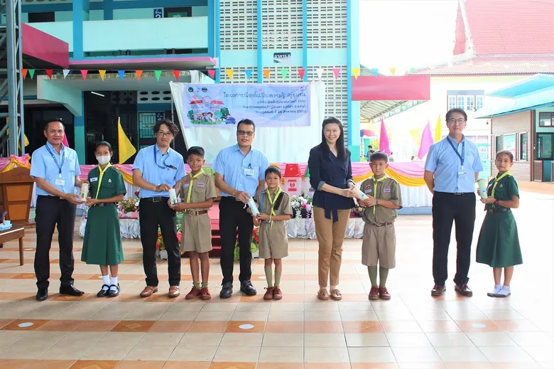 นายฮิโรชิ โอเซกิ ผู้จัดการใหญ่ พร้อมด้วย ...