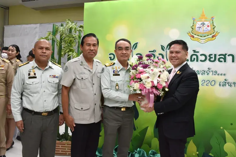 นายสุกิจ จันทร์ทอง ผู้อำนวยการองค์การอุตส...