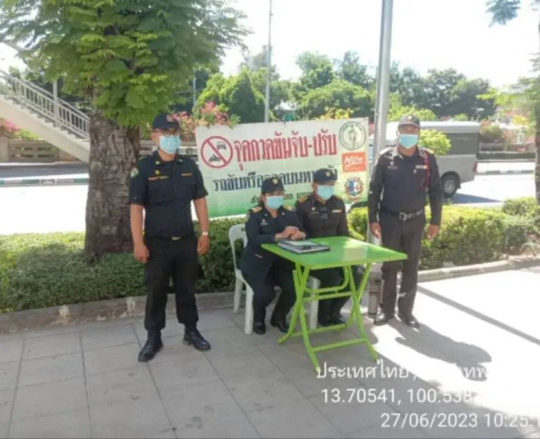 กทม.เพิ่มความถี่ตั้งจุดจับปรับบน ถ.นราธิวาสฯ 20-22 เร่งขยายผล BMA AI CAMERA ตรวจจับภาพจอด-ขับขี่บนทางเท้า