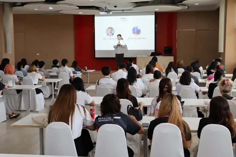 ติดอาวุธ! DEK บริหารธุรกิจ SPU กับโครงการ SBS Digital Entrepreneur หัวข้อ"หลักการตลาดออนไลน์ และการเริ่มต้นสู่การเป็นผู้ประกอบการธุรกิจออนไลน์"