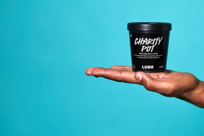 LUSH (ลัช) แบรนด์เครื่องสำอางทำมือจากประเ...