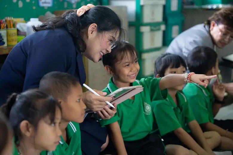 สมศ.เปิดแนวคิดการประกันคุณภาพภายนอกรูปแบบใหม่ เผยโฉม ONESQA-V แอปพลิเคชันช่วยการประเมิน นำร่องประสบการณ์กับโรงเรียนวัดสันป่าค่า