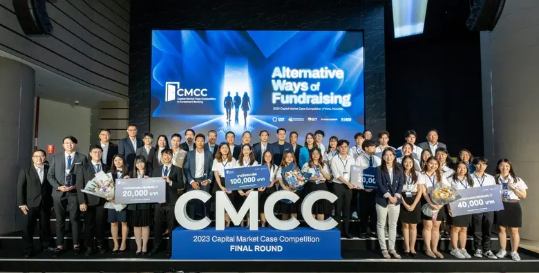 นายณรงค์ศักดิ์ เลิศทรัพย์ทวี (ซ้าย) กรรมก...