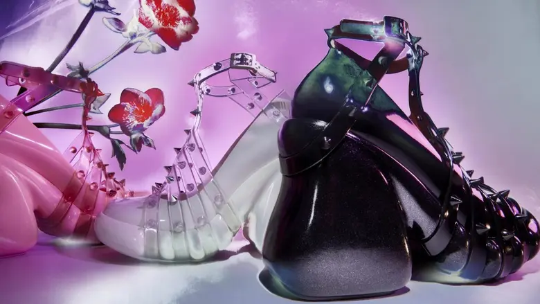 Melissa และ Jean Paul Gaultier ส่งแคปซูลคอลเลกชั่นสุดพิเศษ เฉลิมฉลองครบรอบ 40 ปีแห่งการสร้างสรรค์ผลงานร่วมกัน