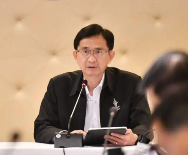 นายธวัชชัย นภาศักดิ์ศรี ผู้อำนวยการสำนักก...