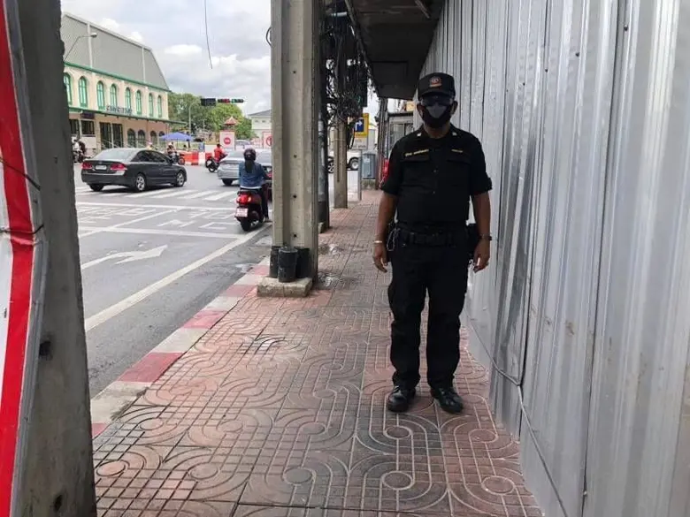 นายสัมฤทธิ์ สุมาลี ผู้อำนวยการเขตพระนคร ก...