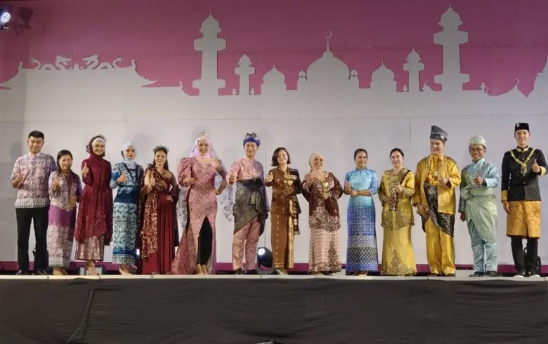 ประสบความสำเร็จอย่างงดงามสำหรับการจัดงาน ...