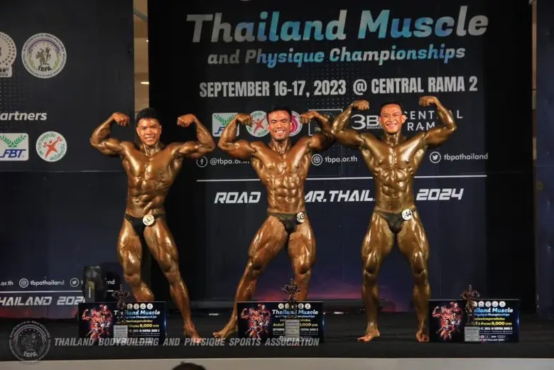 มหาวิทยาลัยหอการค้าไทย ขอแสดงความยินดีกับ...