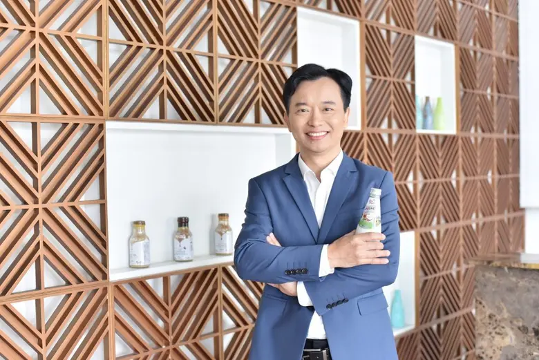 PLUS หรือ บมจ. โรแยล พลัส ตอกย้ำผู้นำธุรก...