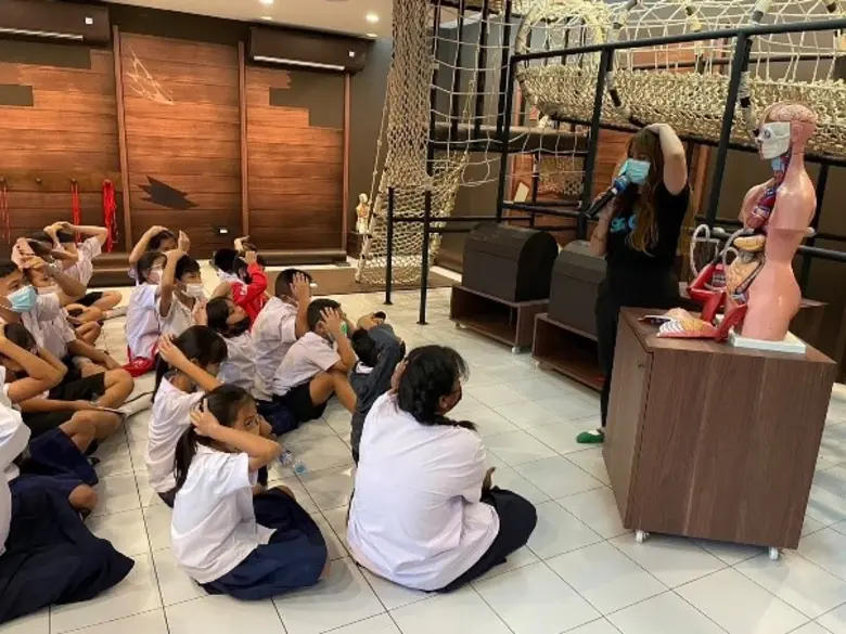 กทม.เร่งขับเคลื่อนแผนป้องกันและแก้ไขปัญหายาเสพติดในชุมชน-สถานศึกษา-สถานประกอบการ